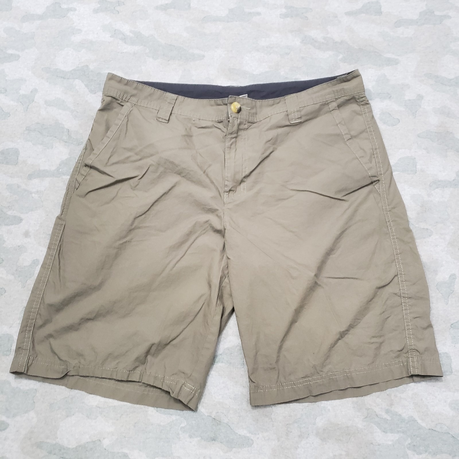 Columbia Shorts Mens 34 Green Pockets Outdoors Hiking